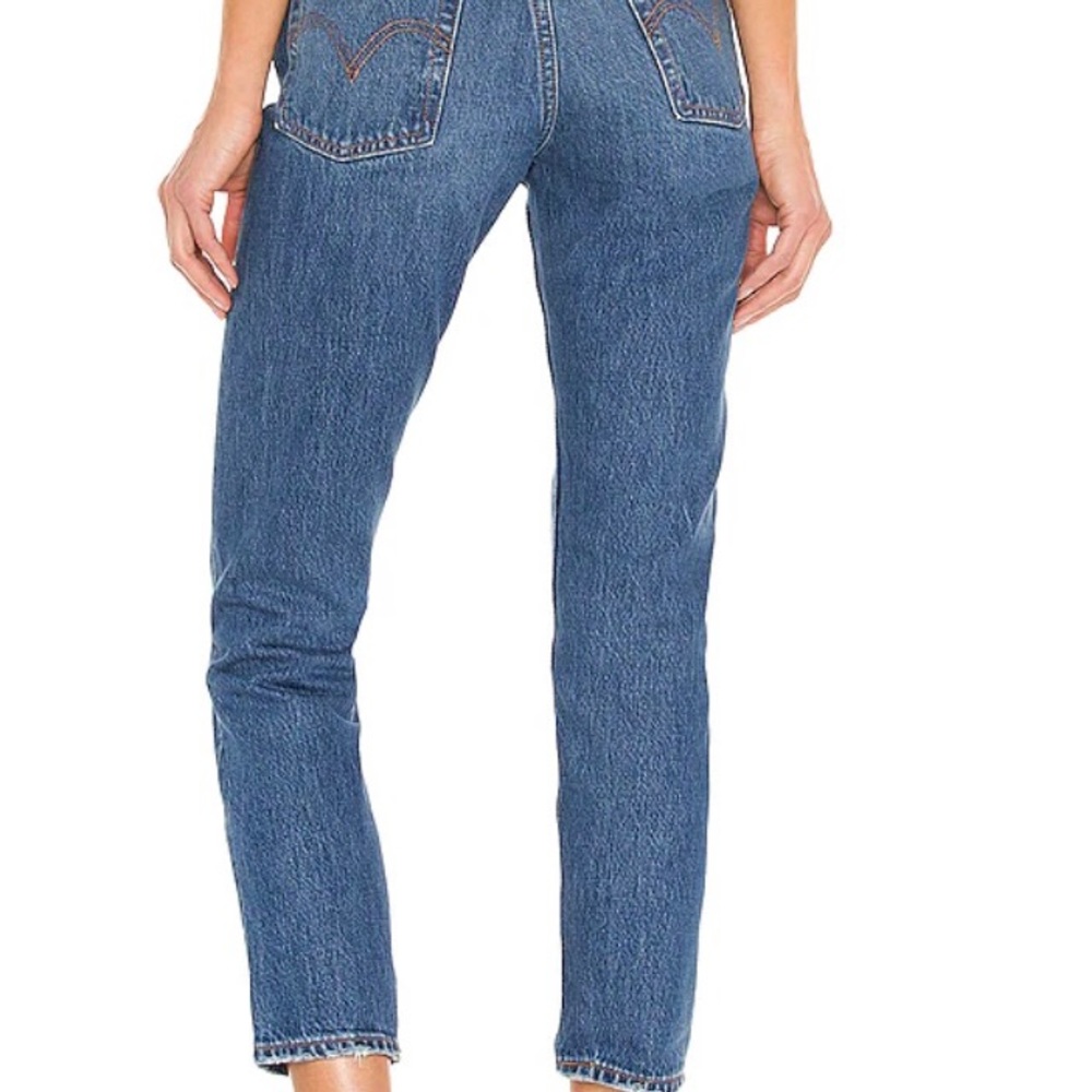 Levi’s wedgie fit  jeans